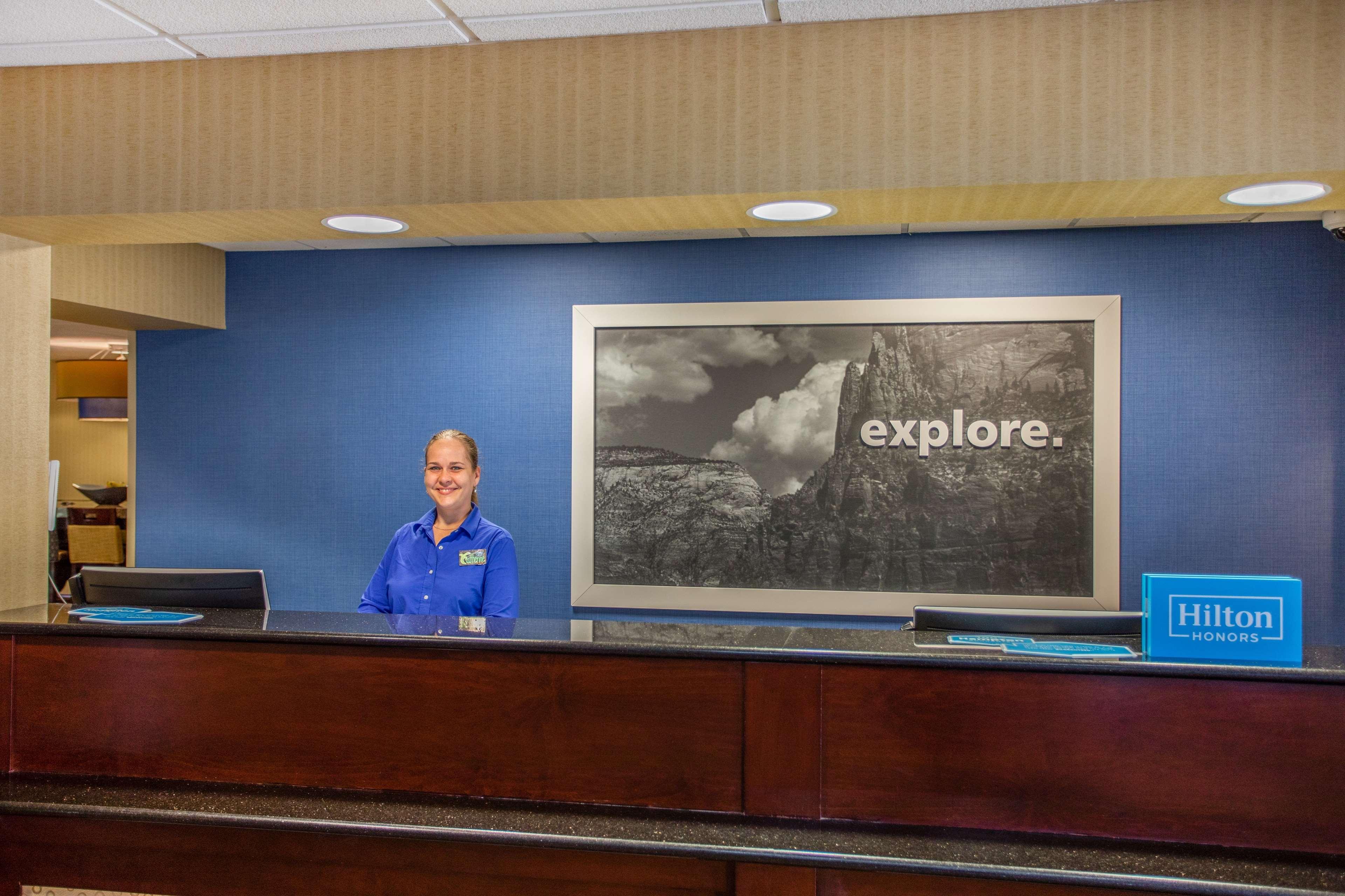 Hampton Inn Fishkill Ngoại thất bức ảnh