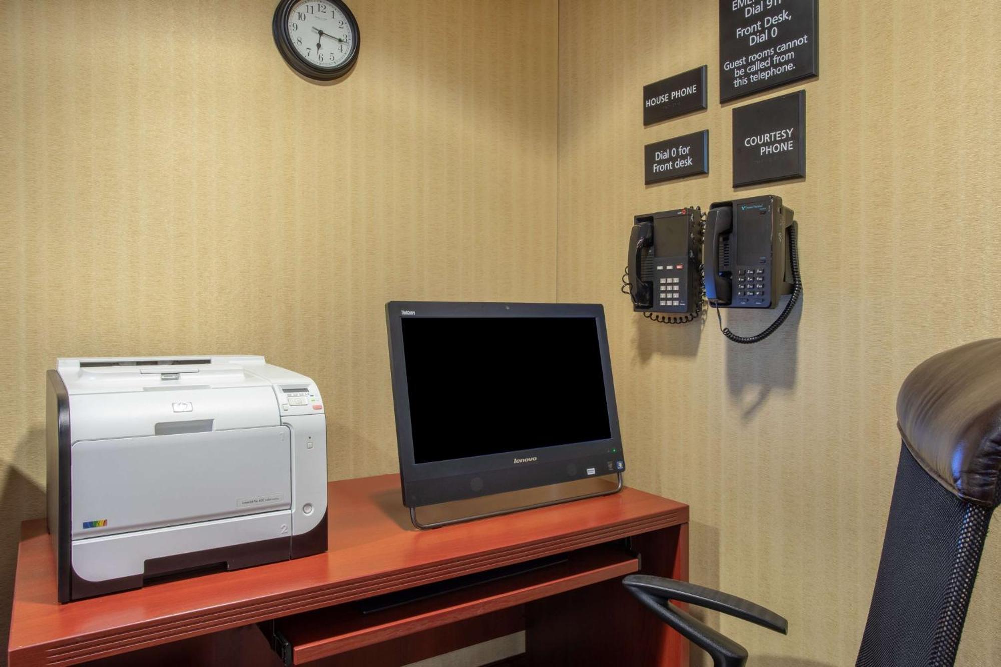 Hampton Inn Fishkill Ngoại thất bức ảnh