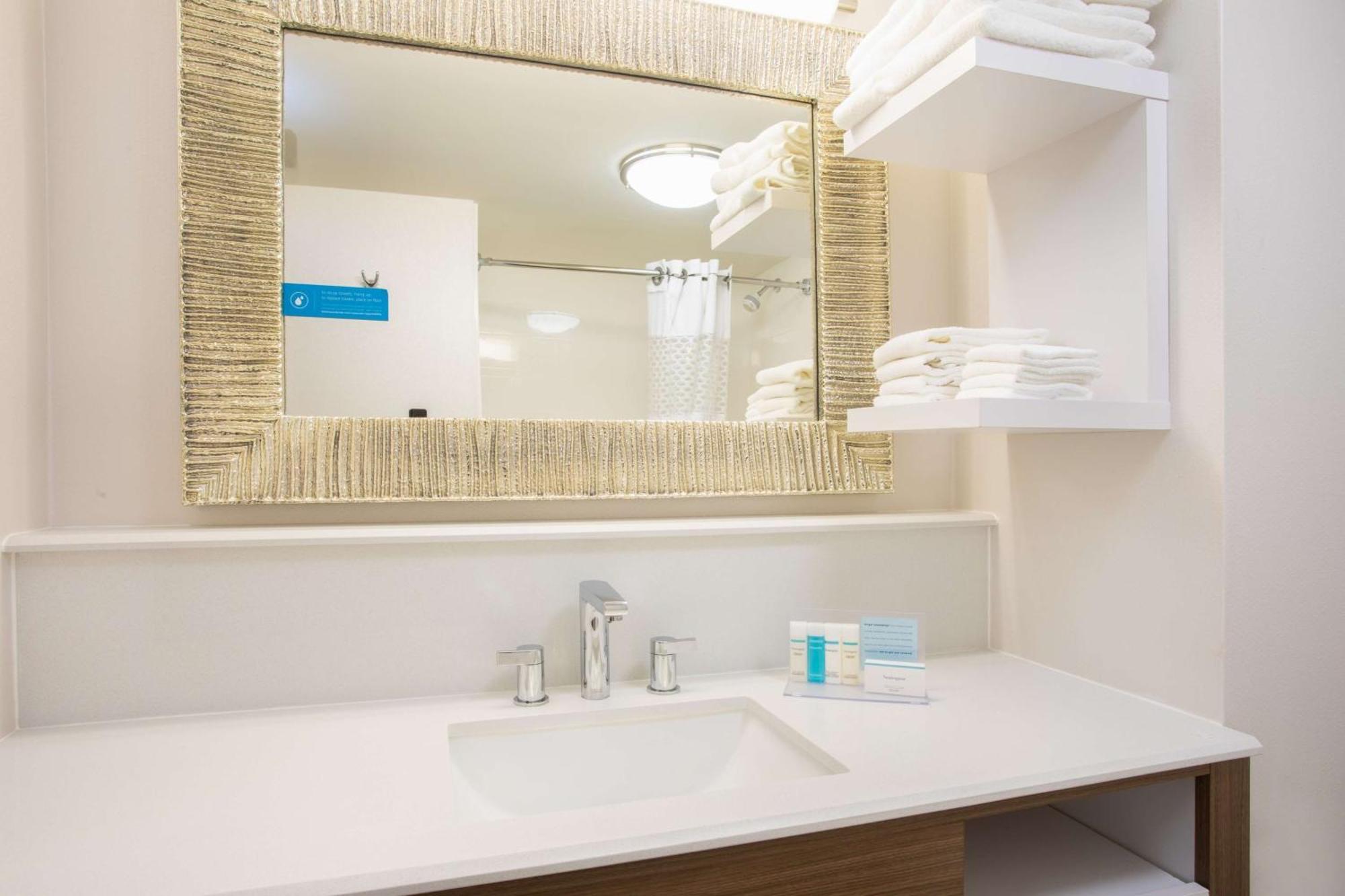 Hampton Inn Fishkill Ngoại thất bức ảnh